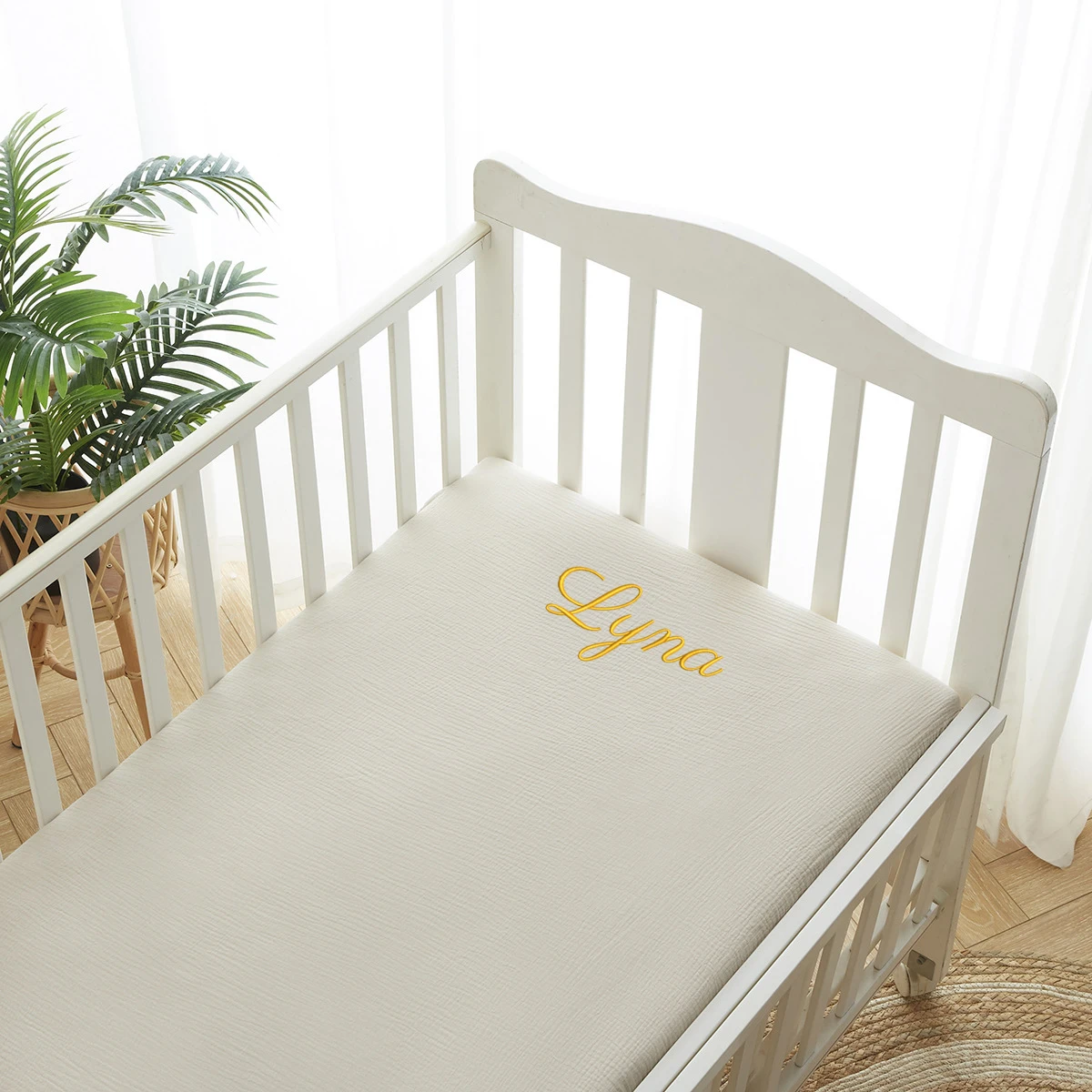 Personalized Name Embroidered  - Baby Nursery Sale 评论和价格