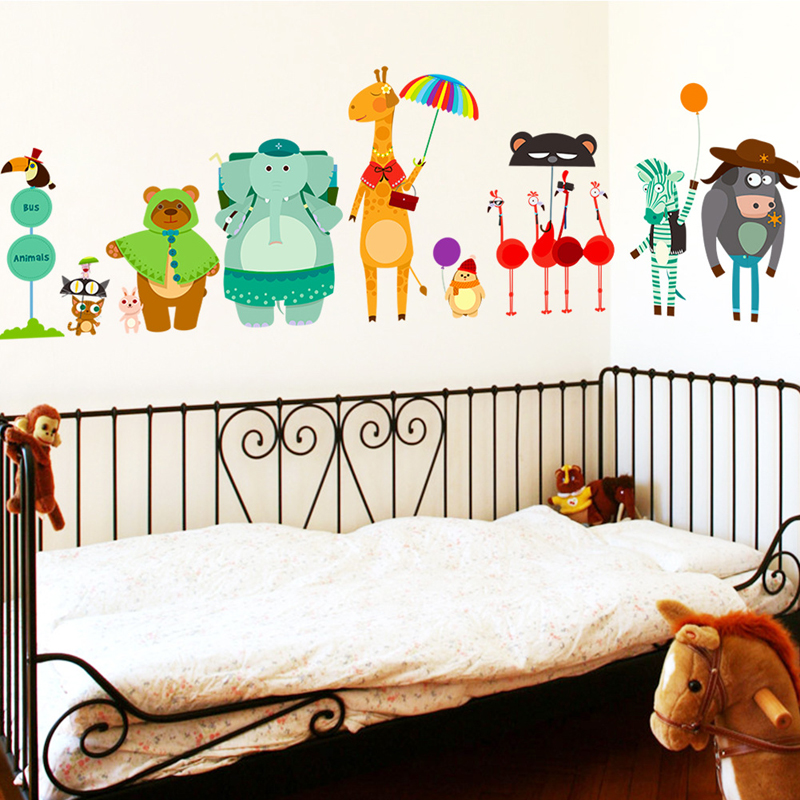 Cartoon Zoo Bus Station Wall S - Baby Nursery Zoo Animals 评论和价格