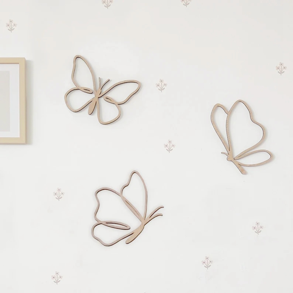 Wooden Butterflies Sign, Woode - Baby Nursery Needs 评论和价格